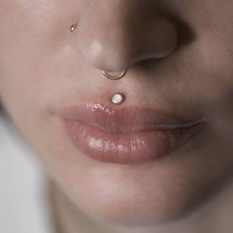 Пирсинг губ