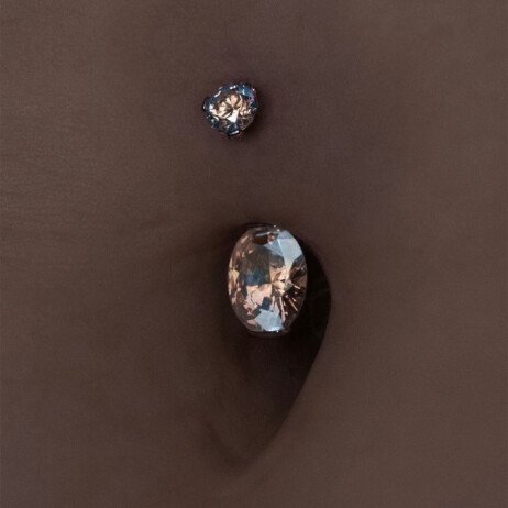 Пирсинг пупка